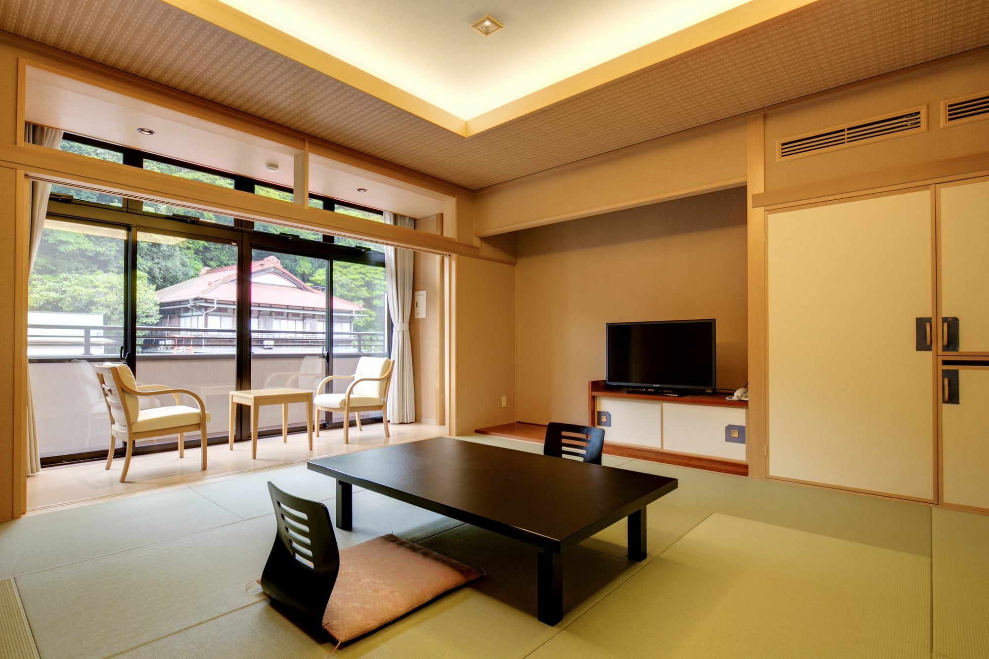Hotel Yugawara Mizunokaori Extérieur photo
